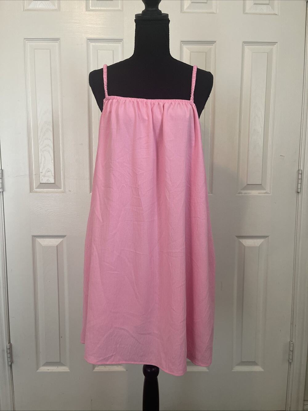Sadie & Sage Pink Spaghetti Strap Pink Dress With Pockets Size Large
